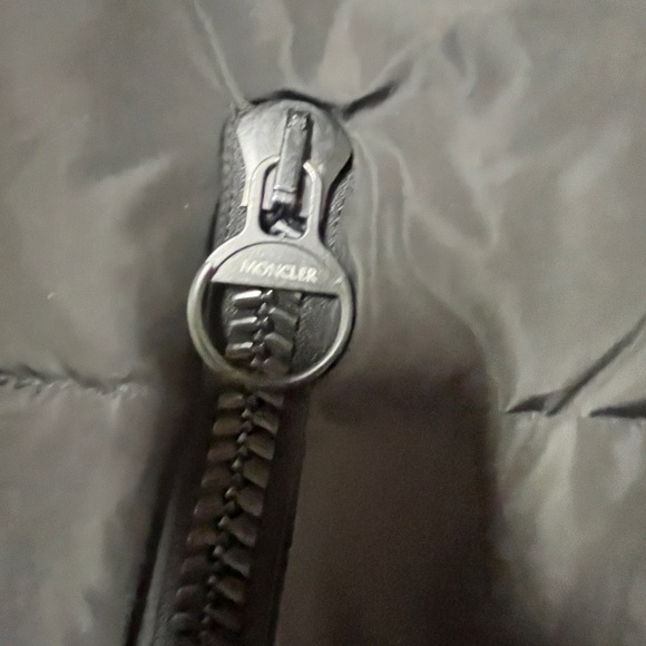 Moncler Black Puffer Jacket - Picture 7 of 7